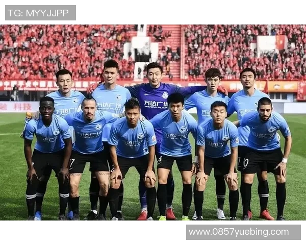 武汉篮球队战术创新引领潮流助力球队攀登新高峰